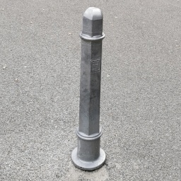 bollard_fixed.jpg